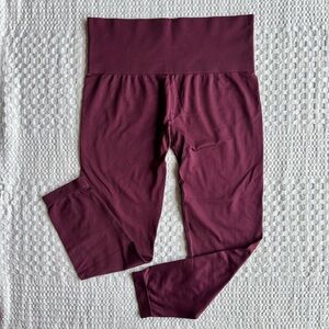 Knix Seamless Leggings XXL Burgundy High Rise Stretch in Excellent Condition